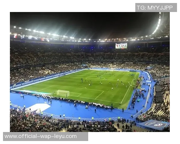 室内足球队的热情与团结:打造属于我们的绿色竞技场 室内足球队的热情与团结:打造属于我们的绿色竞技场